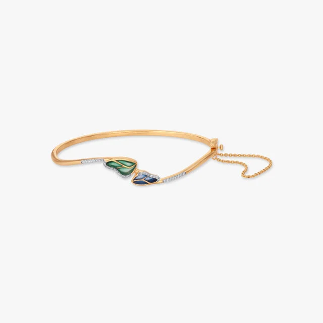 Winged Elegance Bangle